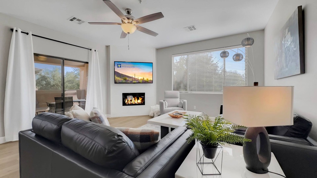 Fox Crossing House | Luxe Living The Bridges at Ocotillo. Pool, Spa and Garage!