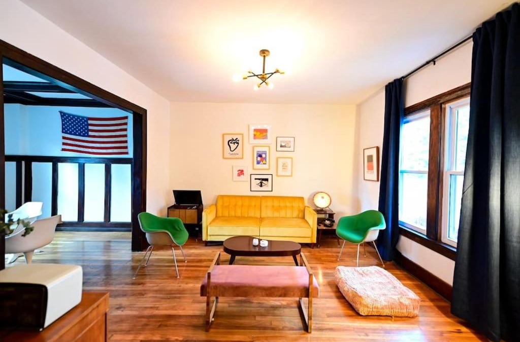 Mexicantown - Southwest Detroit House | Luxe Mid-Century Styled Townhouse #3631