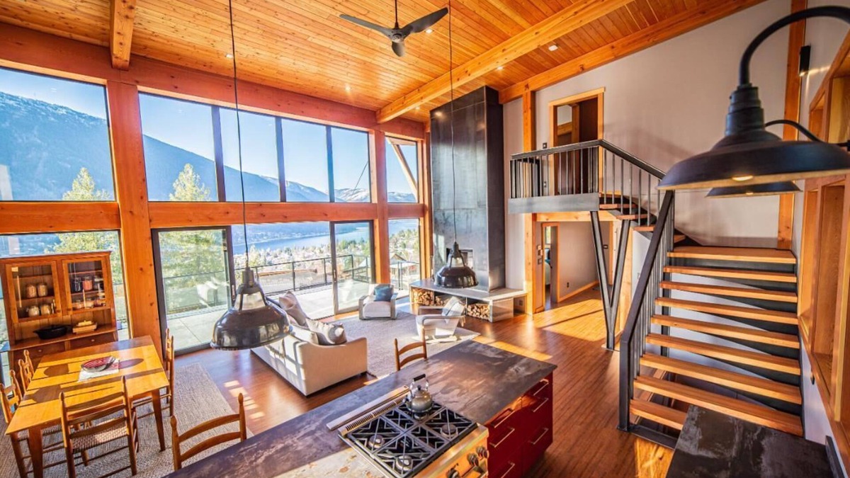 Nelson Ski Chalet | Luxe Modern Timberframe - Iconic Panorama Views Air-Con