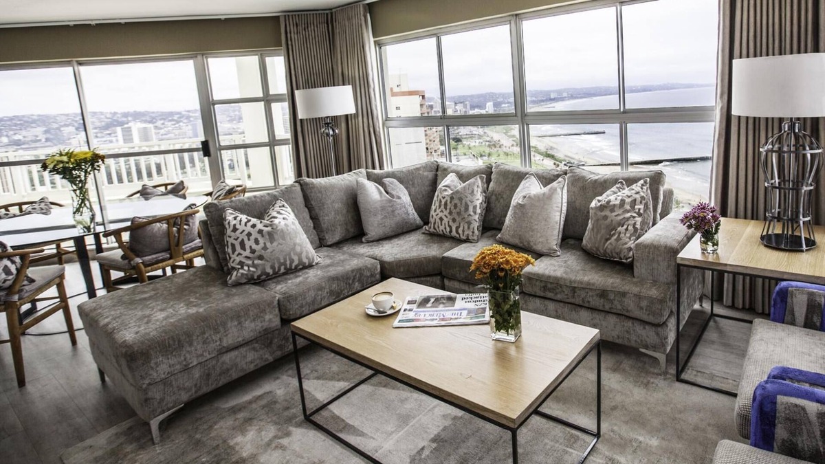North Beach Apartment | Luxe Penthouse | Private Spa | Jacuzzi | Balcony