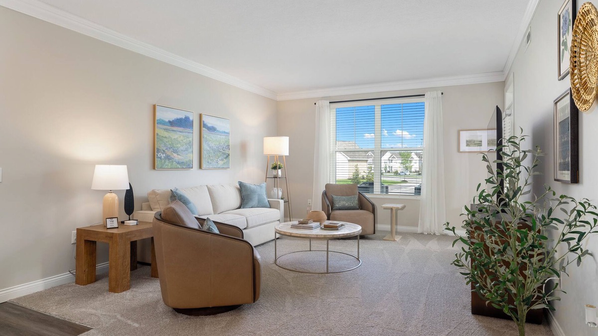 Powell Apartment | Luxe Powell 2BR | Covered Parking | Walk-In Shower