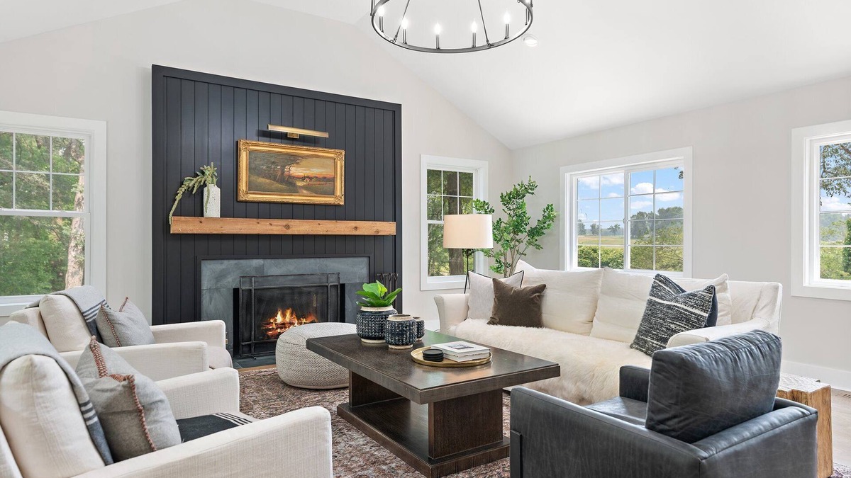Culver House | Luxe Retreat Five Minutes From Culver Academies. Next to Culver Marina!