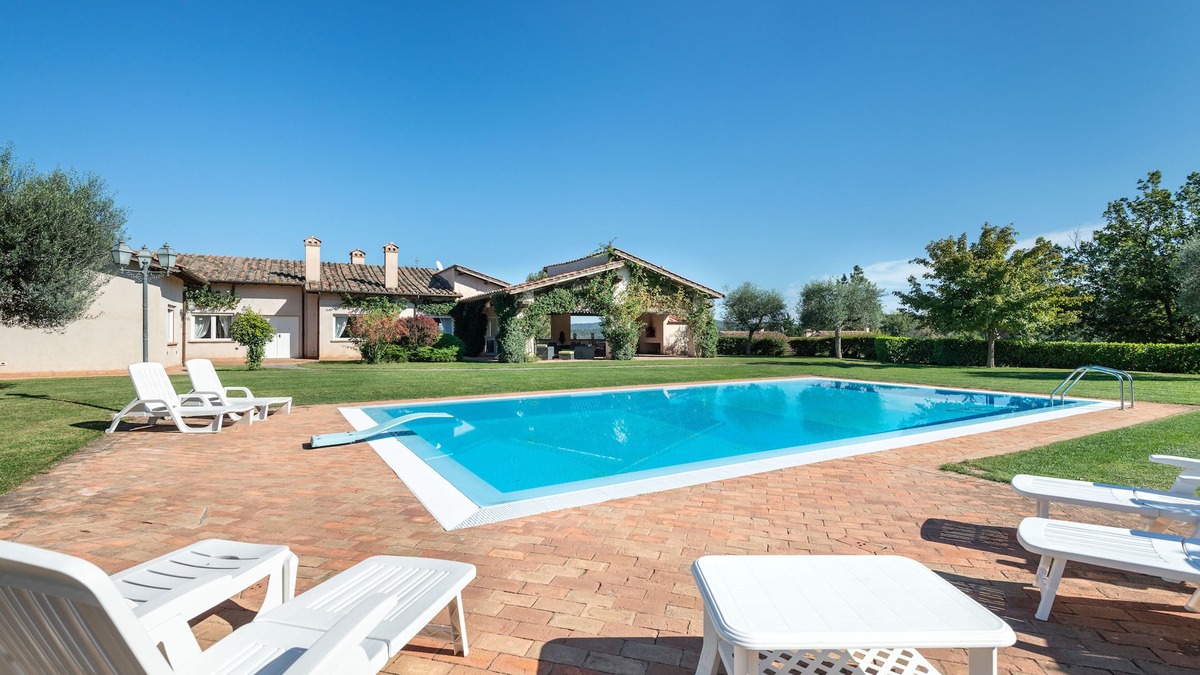 Campagnano di Roma Villa | Luxe Roman Villa 25 minutes away from Rome | POOL, TENNIS COURT, FOOTBALL