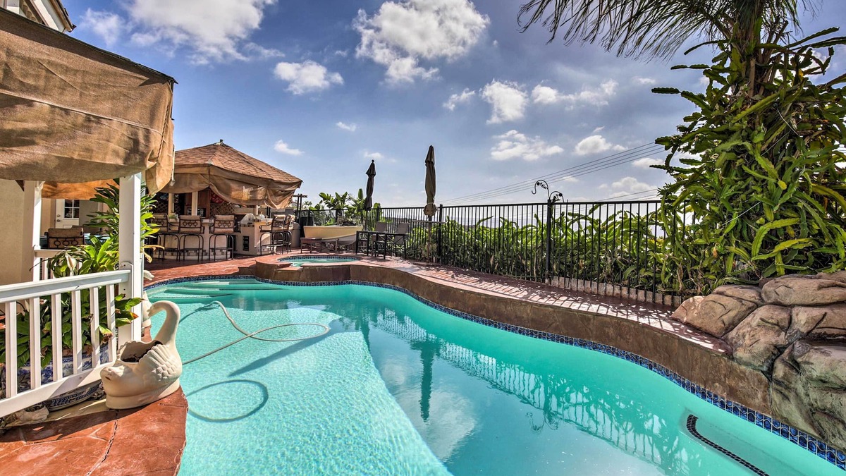 Ocean View Hills House | Luxe San Diego Getaway w/Pool & Ocean Views