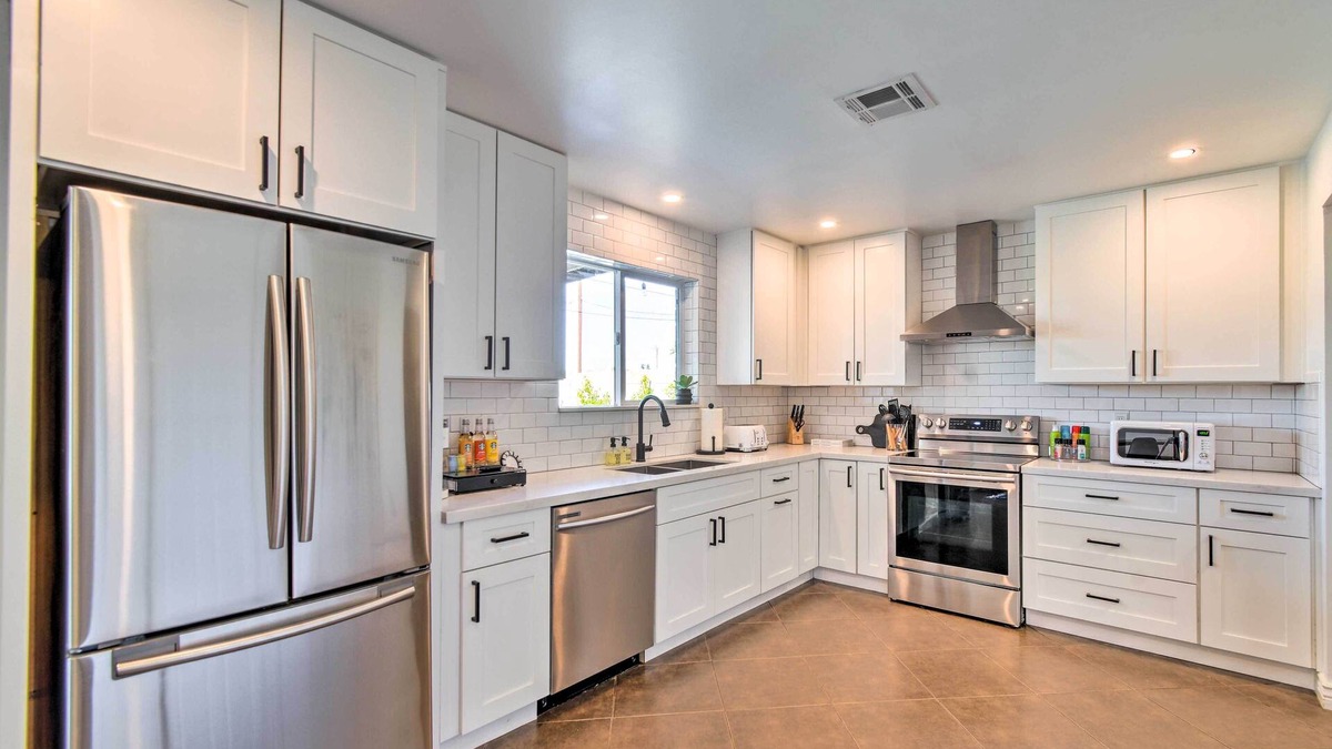 Pointe Scottsdale House | Luxe Scottsdale Retreat w/Pool & Hot Tub!