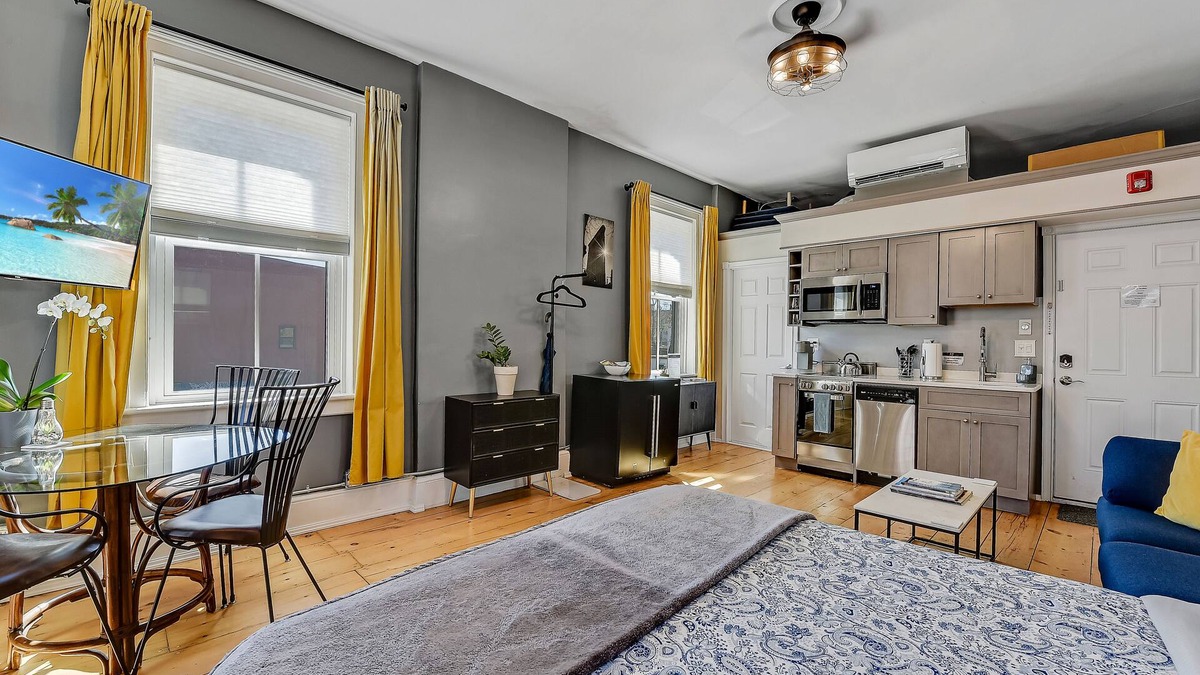 Beacon Apartment | Luxe Studio 2 on Main Street- Luxury Steam Shower, Kitchen