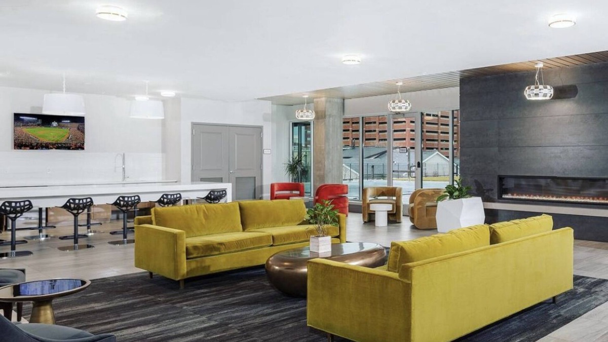 Downtown Baltimore Apartment | Luxe Vibe Apt BALTIMORE~Free Street Parking