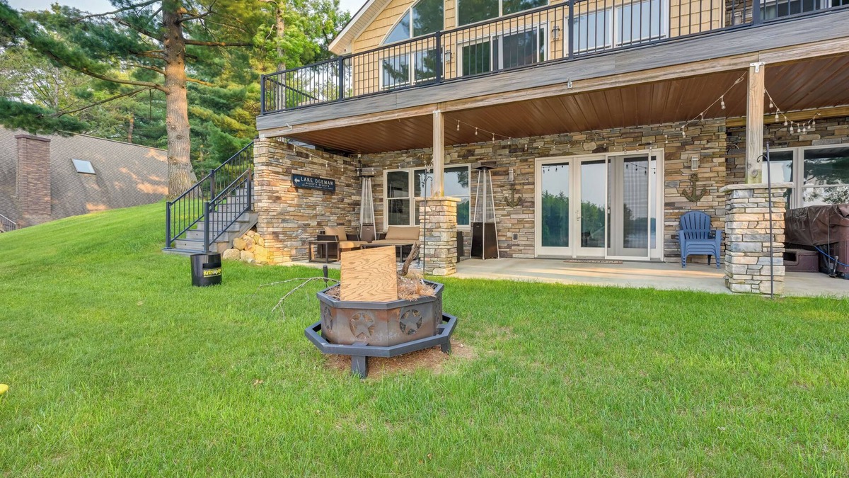 West Branch House | Luxe Waterfront Home w/Private Lake Access!