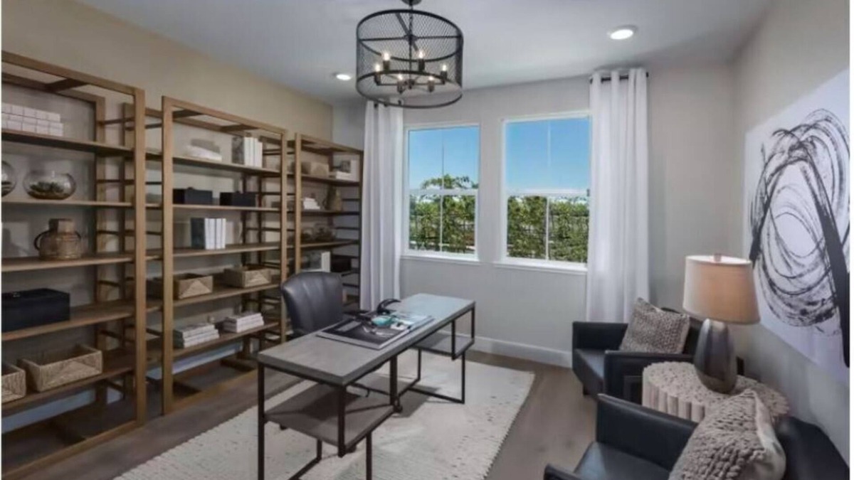 Brentwood House | LuxeAM3: Stylish & Luxurious, New, BBQ Grill, 4BR