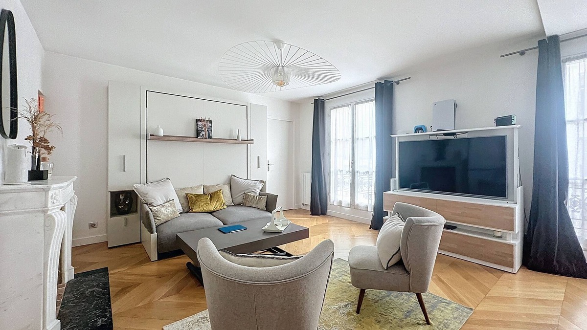Montparnasse Apartment | LUXEMBOURG GARDEN