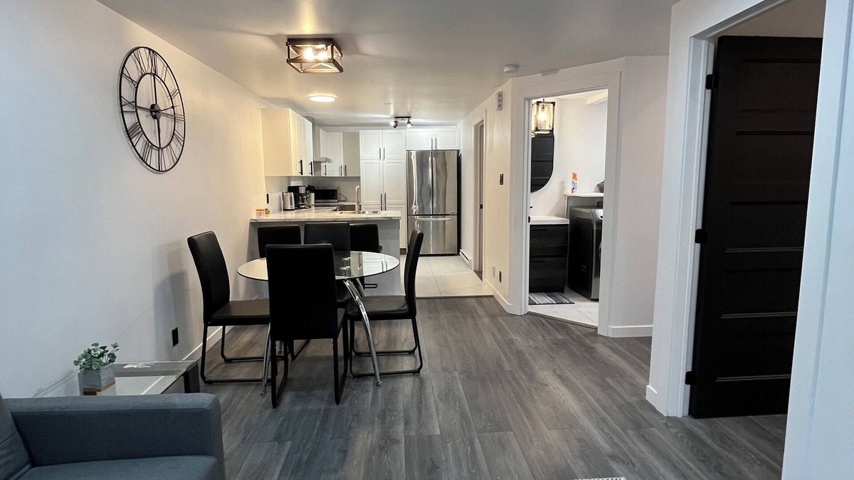 Drummondville Apartment | Luxueuse Villa, Unique en Ville