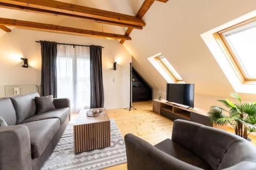 Sankt Veit am Vogau House | Luxuriöses Bauernhaus mit Garten und Parkplatz