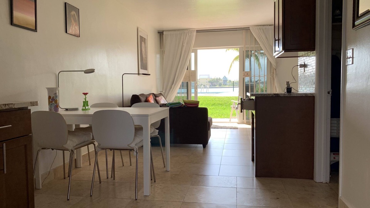 Bell Channel Bay Condo | Luxurios bayview condo at Taino Beach I