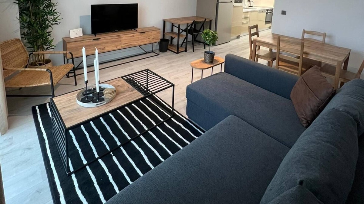 Kucukcekmece Apartment | Luxurious 1+1 apartment in the heart of European Istanbul