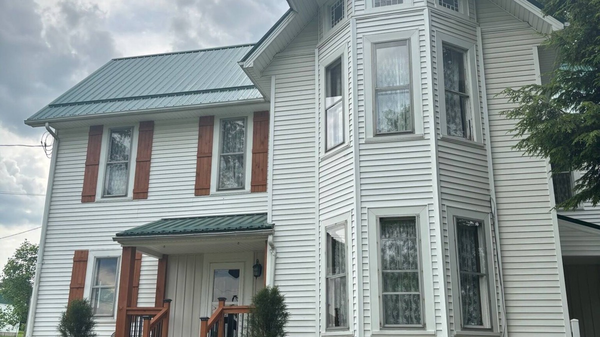 Wooster Other | Luxurious 1880's Farmhouse