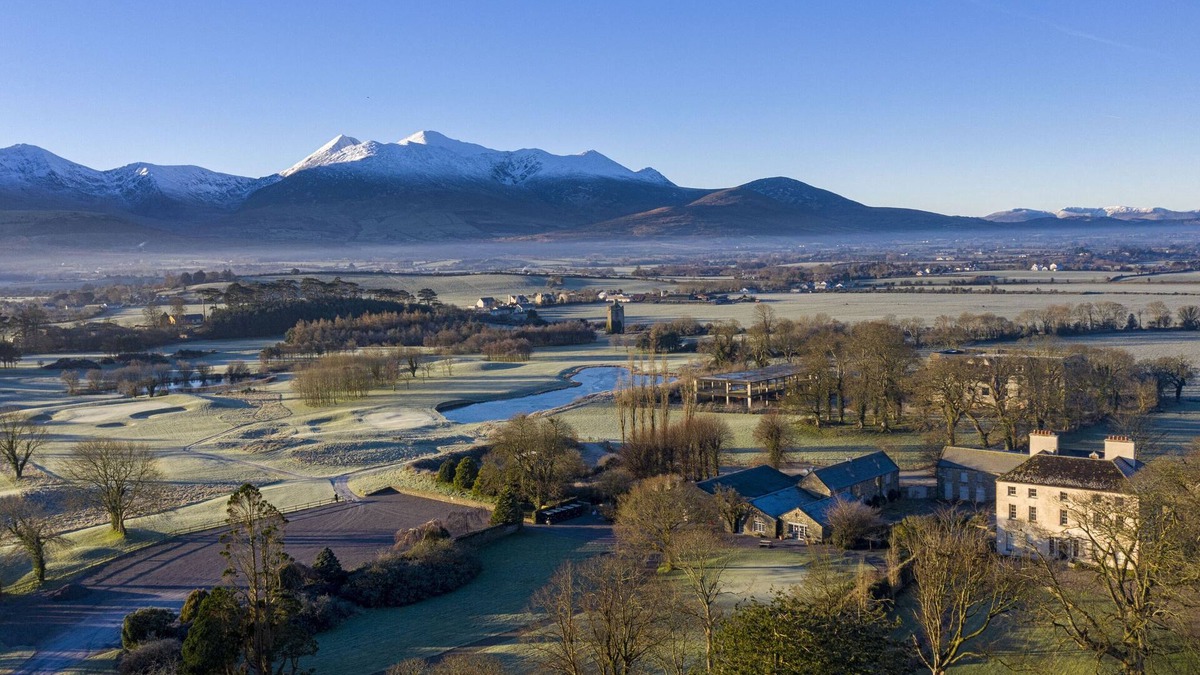 Beaufort House | Luxurious 18th Century Manor House nLocated on the grounds of Beaufort Golf Club
