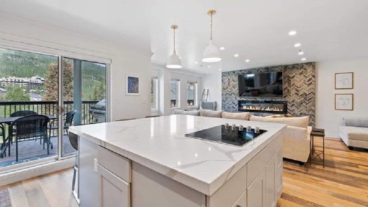 Beaver Creek Condo | Luxurious 2 Bedroom Beaver Creek Chalet - In The Heart of Beaver Creek Village