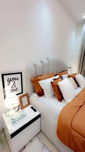 Al Khuwair Apartment | Luxurious 2BHK apartment muscat bousher
