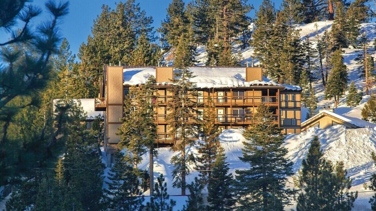 Tahoe Village Resort | Luxurious 2BR/2BA Suite Steps From Heavenly Mtn. Ski Lifts