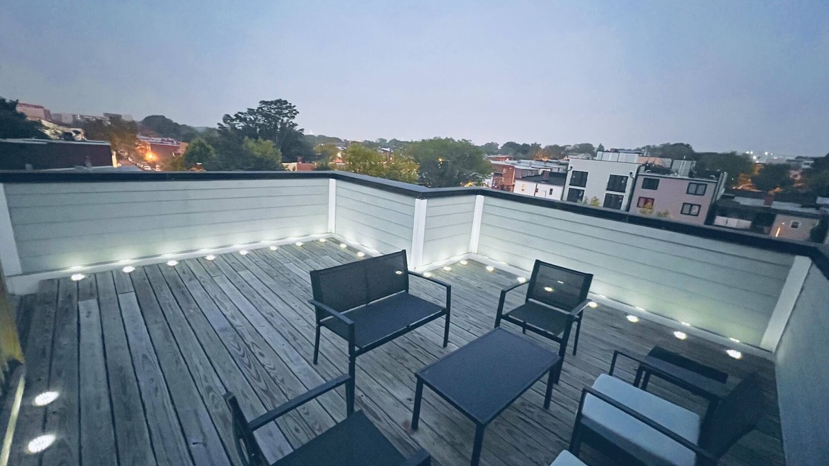 Trinidad Condo | Luxurious 3BDR Penthouse + Rooftop Views of Monument&Capitol @ H ST Corridor