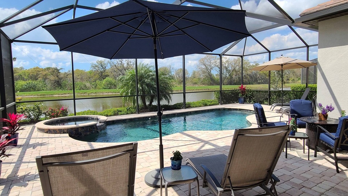 Lakewood Ranch House | Luxurious 3BR Home with Private Pool/Spa in Lakewood National