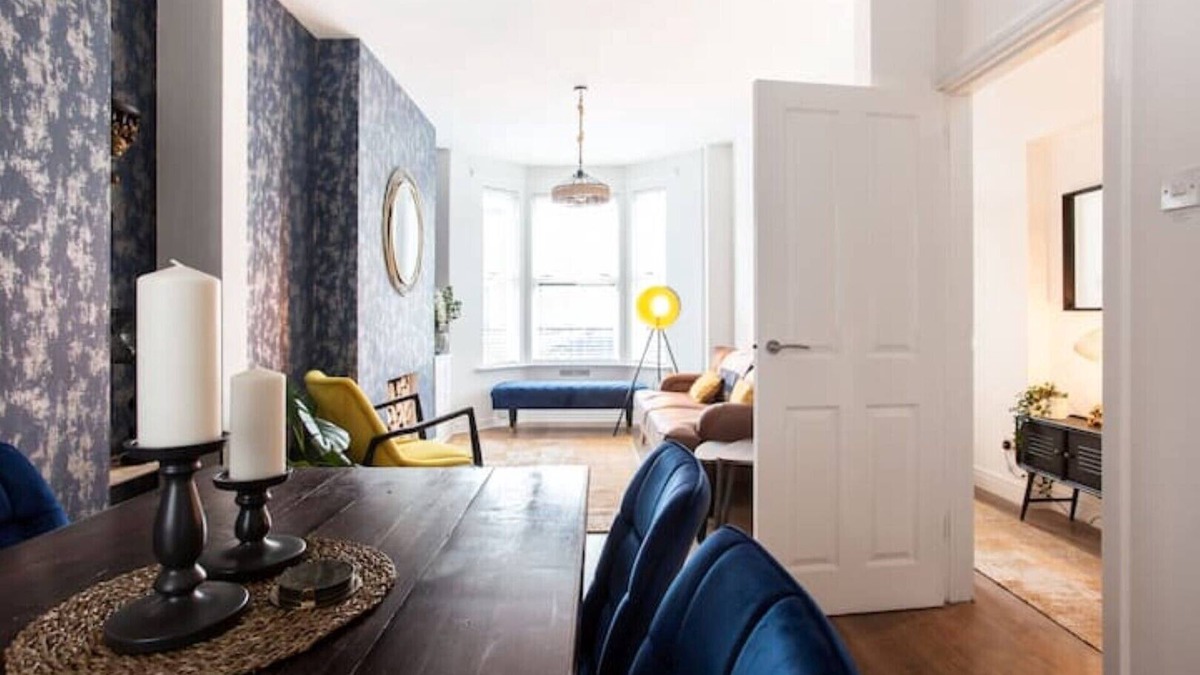 Ormeau House | Luxurious 4-Bed Townhouse in the Heart of Belfast