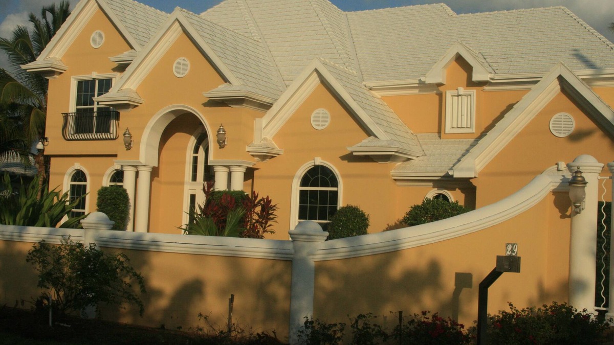 Savannah House | Luxurious 4BR Chateau-Pool, Family-Friendly, near Spotts Beach & Heart of Cayman