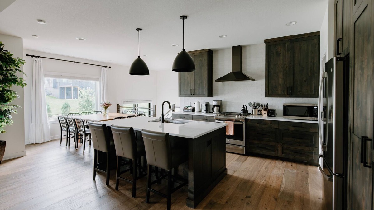 Rochester House | Luxurious 5-BR Retreat with Gym & Game Area