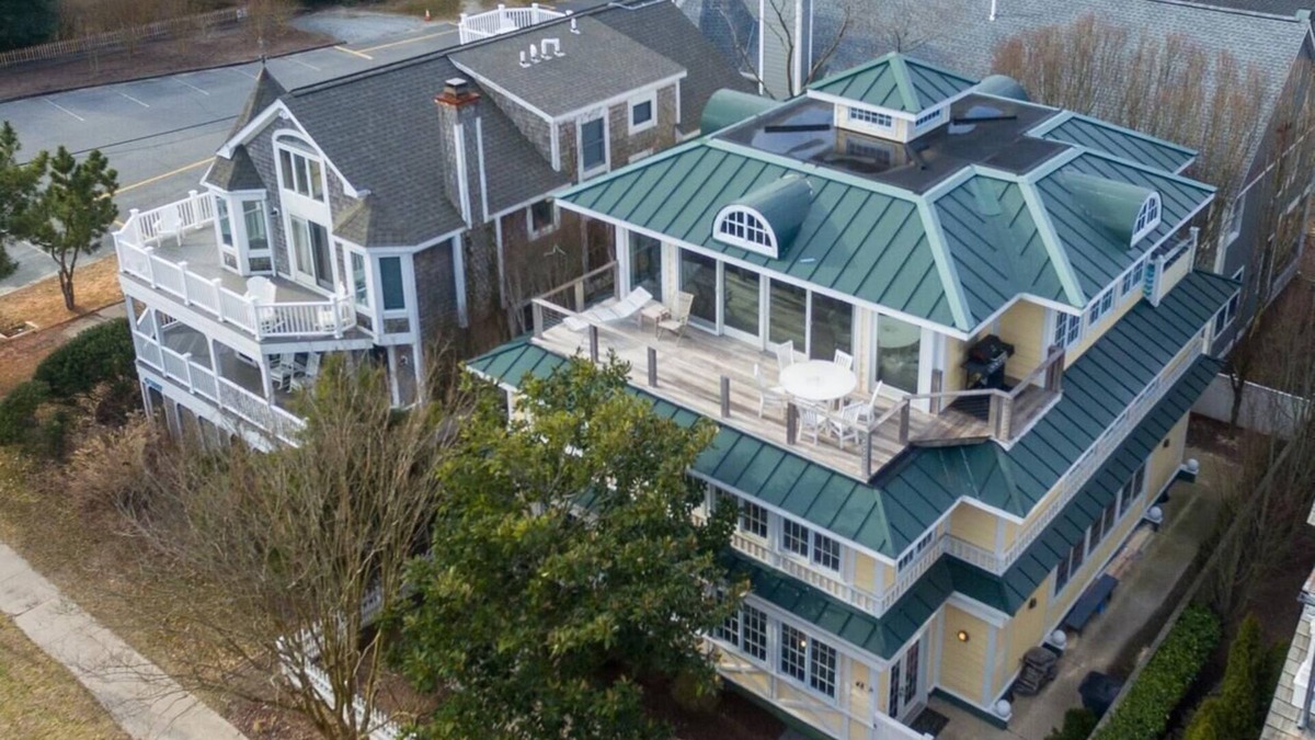 The Pines House | Luxurious 6-Bedroom Beach Home with Ocean Views, Game Room & Elevator!