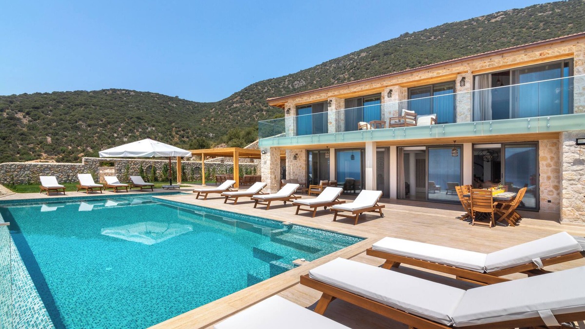 Kalkan Villa | Luxurious 6-bedroom villa with WiFi, AC in brilliant Kalkan WE1