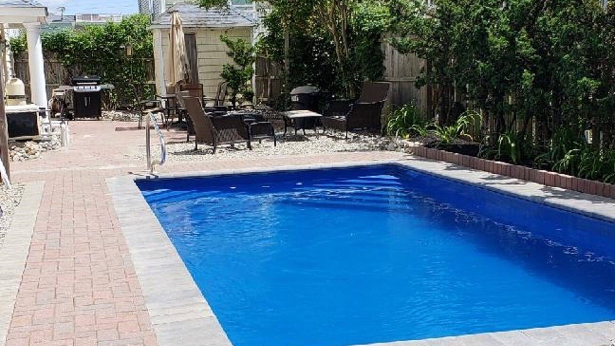 Beach Haven Crest House | Luxurious 6 Bedroom Oceanside Home with Pool. Steps from the Beach.