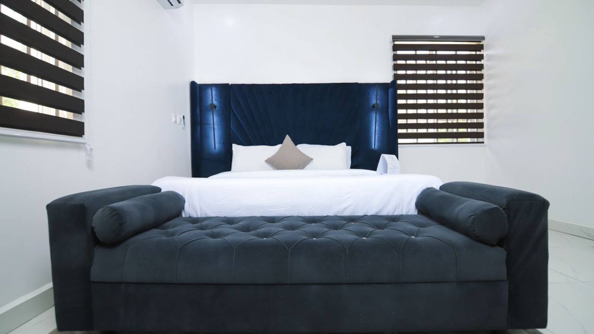 Utako Apartment | Luxurious and cozy 2-bedroom apartment,fully furnished.