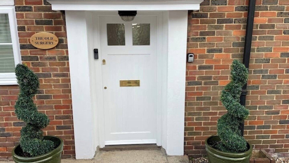 Wrotham Apartment | Luxurious and Elegant Homestay in Kent