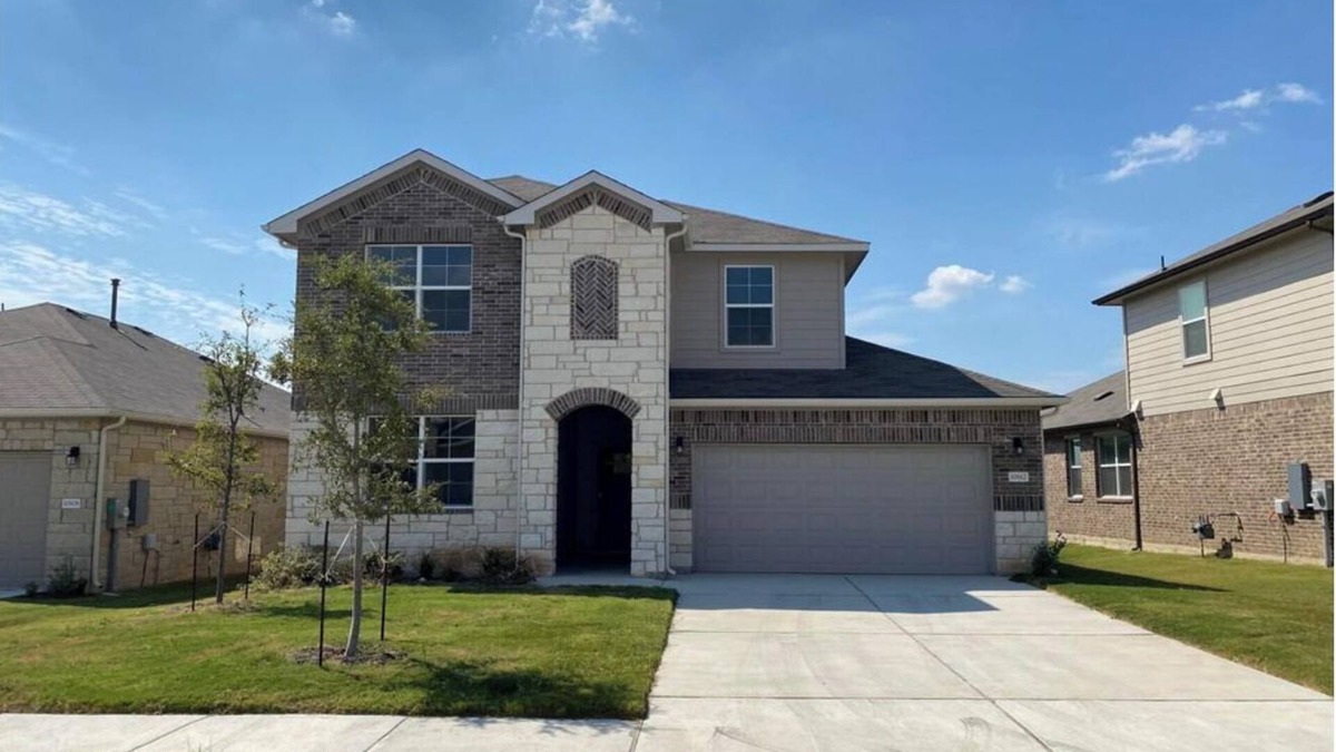 McNeil House | Luxurious and Spacious 4-Bedroom Home with Modern Comfortsnnn