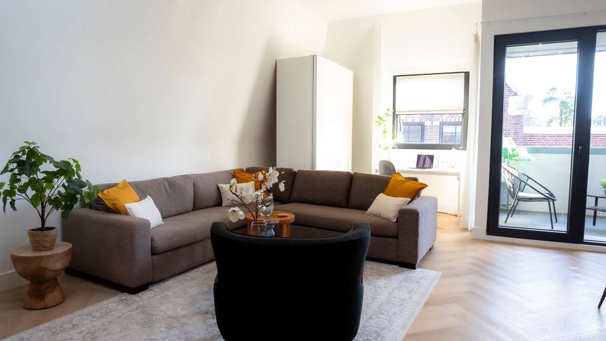 Bussum Apartment | Luxurious and tastefully furnished apartment in heart of Bussum