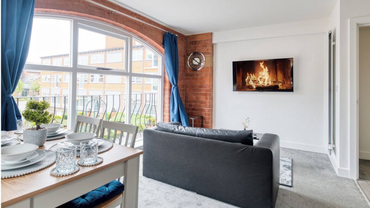 Hull Apartment | Luxurious apartment in Hull City Centre n- Free Parking