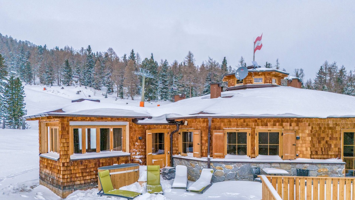 Weisspriach Apartment | Luxurious apartment with a sauna on the slope
