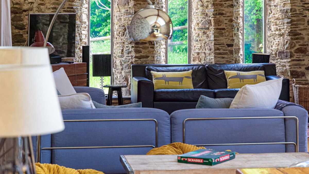 Chillington House | Luxurious barn conversion in the heart of the South Hams.
