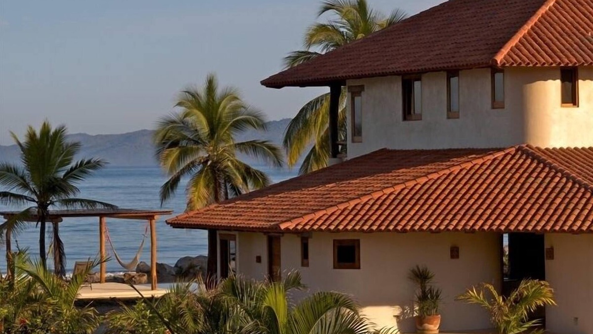 Barra de Potosi House | Luxurious Beach House