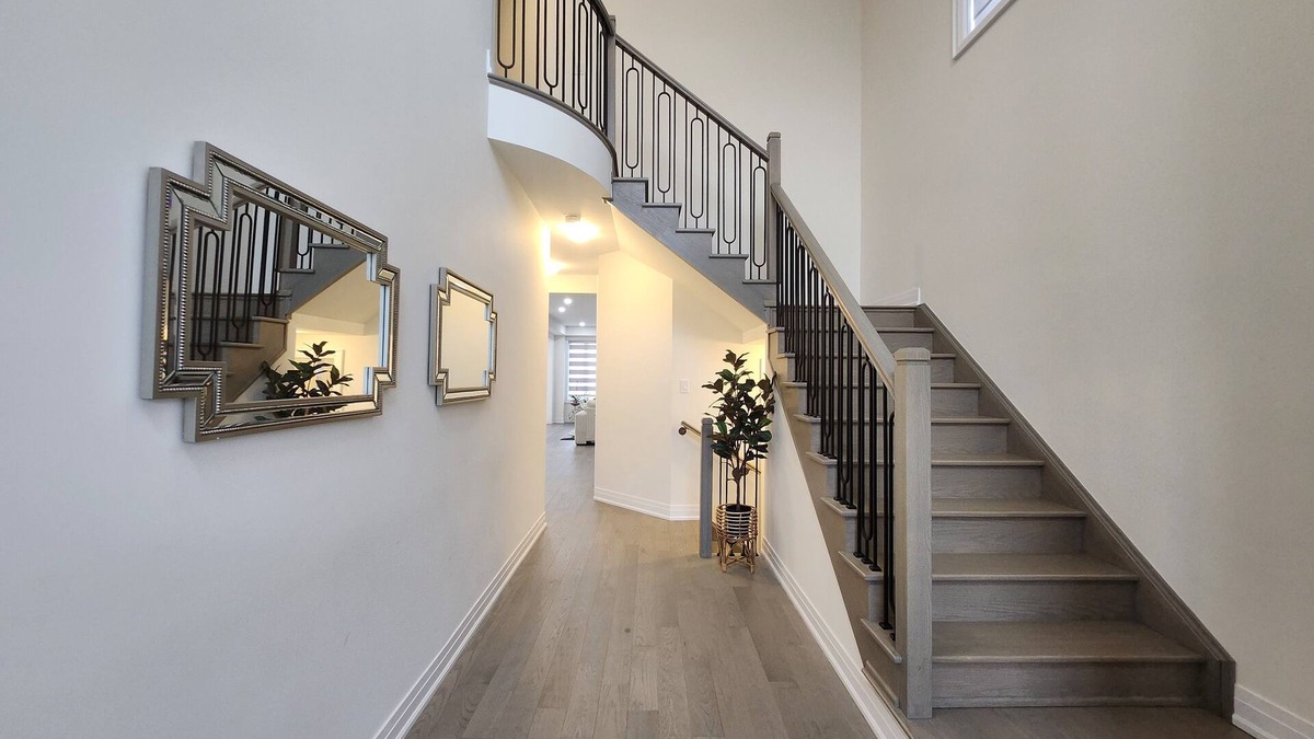 Cambridge House | Luxurious Brand-New 4 Bedrooms Detached House Backing To Pond