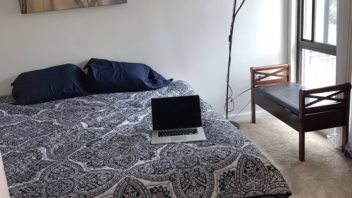 Mount Pleasant Condo | Luxurious condo Columbia heightsust events allowed