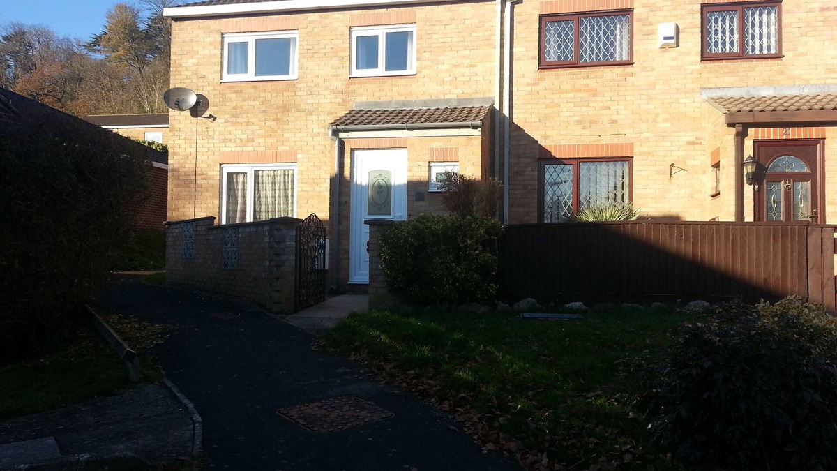 Severn Beach House | LUXURIOUS DINGLE CORNER