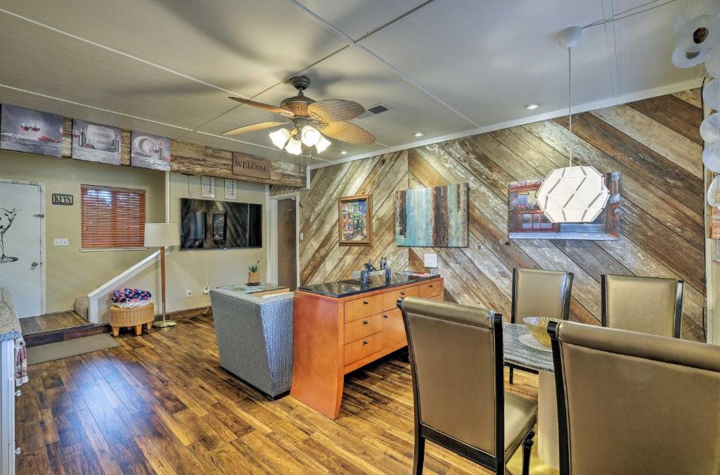 Lodi Apartment | Luxurious Downtown Lodi Apartment in Wine Country!