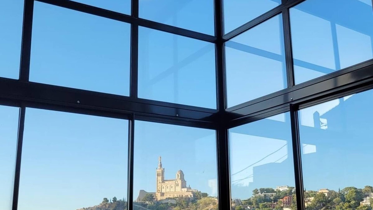 Roucas-Blanc Apartment | Luxurious duplex with panoramic views. Marseille 7 Terrace and Jacuzzi