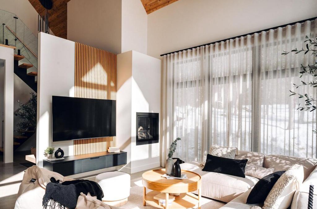 Val-des-Lacs Ski Chalet | Luxurious Forest Retreat near Tremblant