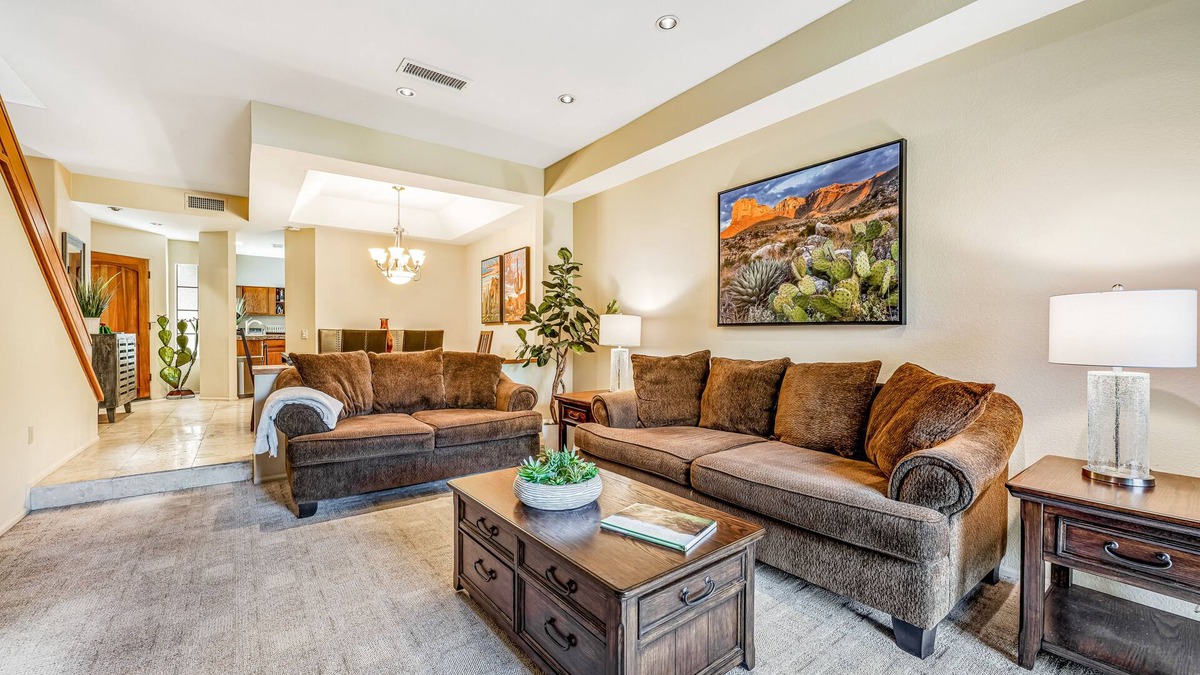 Scottsdale Ranch Condo | Luxurious ground floor Condo w/shared pool & hot tub, overlooking the Lagoon