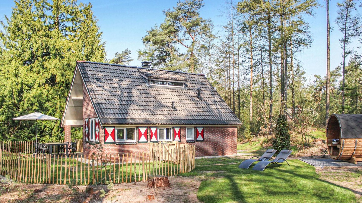 Ommen House | Luxurious home in Ommen with sauna