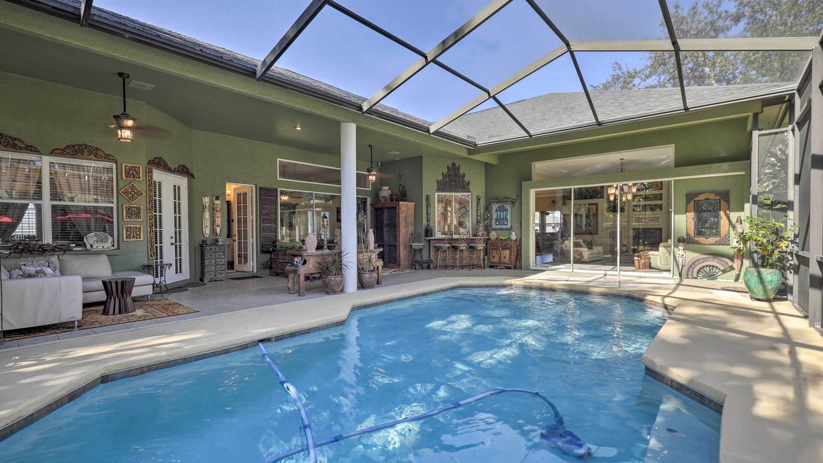 Odessa Villa | Luxurious Home w/Private Pool & Lanai Near Tampa!