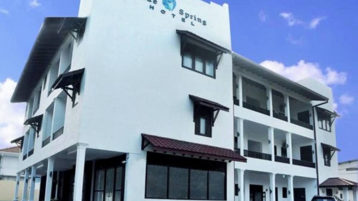 Thalpitiya Hotel | Luxurious hotel with 20 bedrooms and AC, WiFi in charming Wadduwa