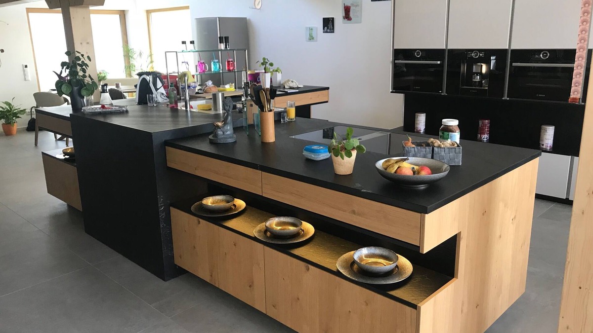 Windorf House | Luxurious house 180m² with roof terrace and whirlpool - 15 minutes to Passau